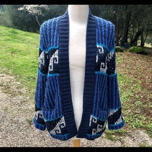 Free People Sweater 💙🖤